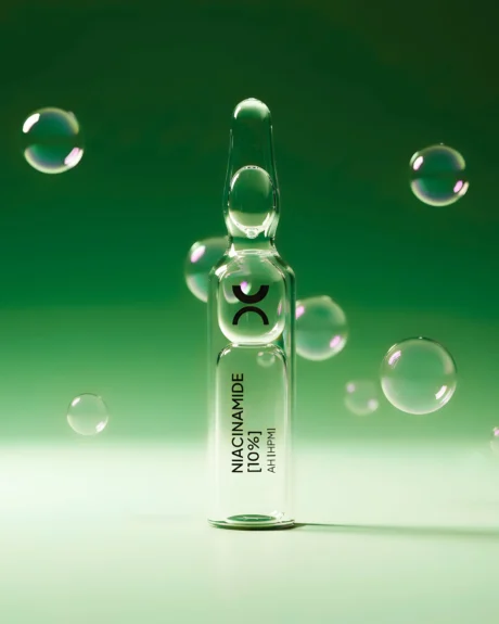SIMONE MAHLER concentre expert ampulės su niacinamidu ir hialuronu 5x3ml